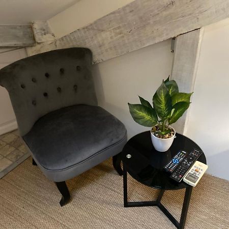 Appartement Cosy Et Moderne, Proche Cite Des Papes Avignon Eksteriør bilde